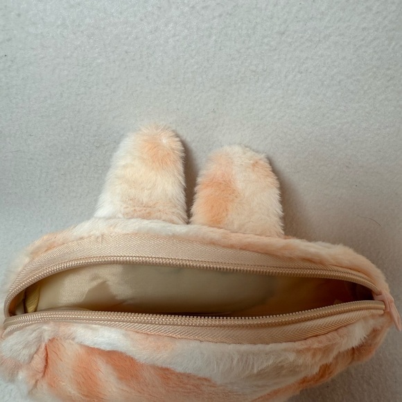 Inspired LaBuBu Zip Pouch. - Picture 6 of 9